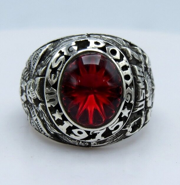 West Point 1975 Class Ring